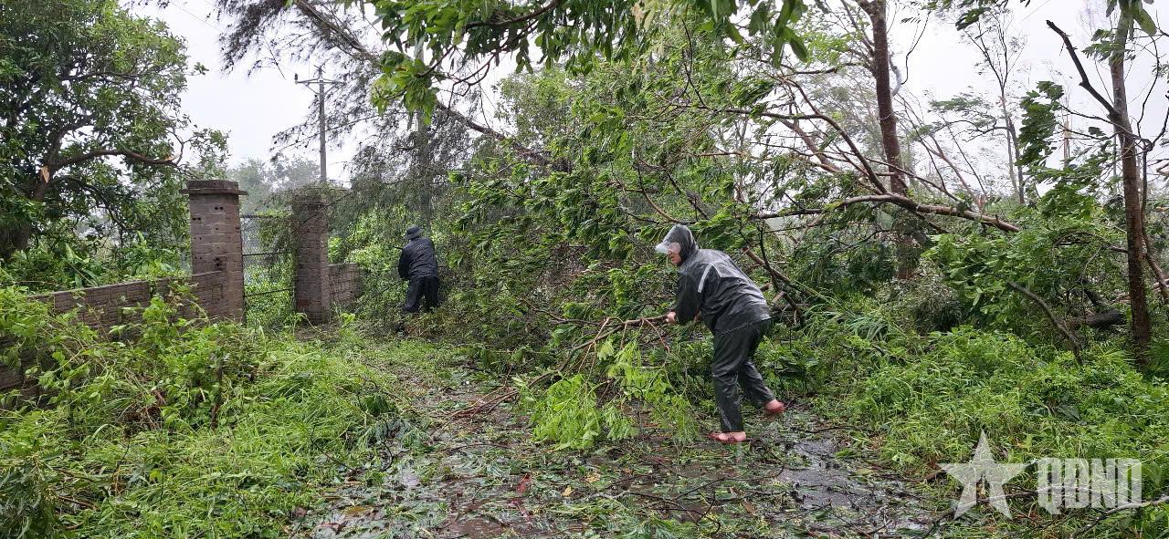 Quảng Ninh: Đồn Biên phòng Đồng Văn khắc phục hậu quả bão số 1